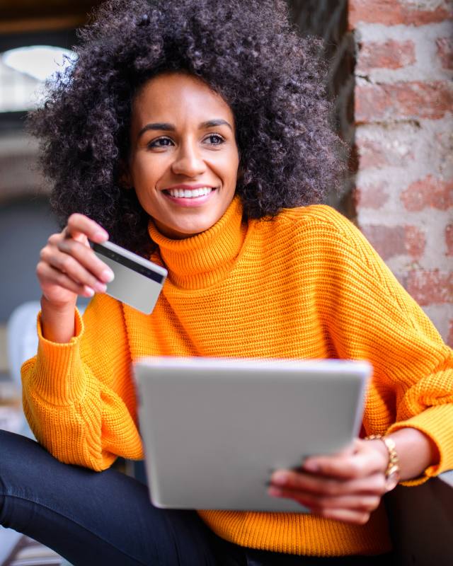 Digital and Fintech Challengers: Redefining the Banking Landscape